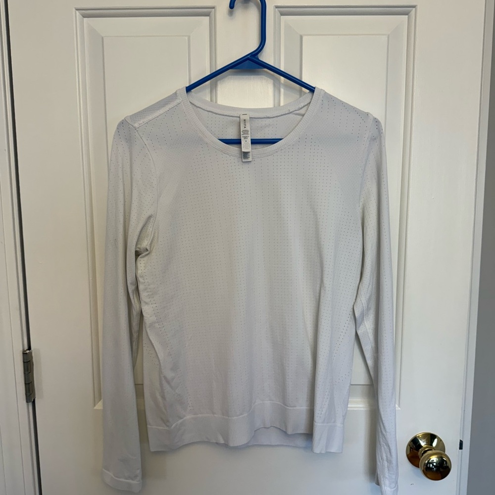 Athleta Foothill Women's White Long Sleeve Top